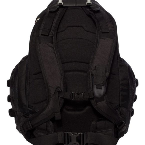 Oakley - 34L Kitchen Sink Backpack - Picture 4 of 6